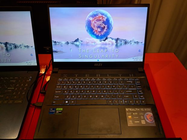 Laptop MSI baru